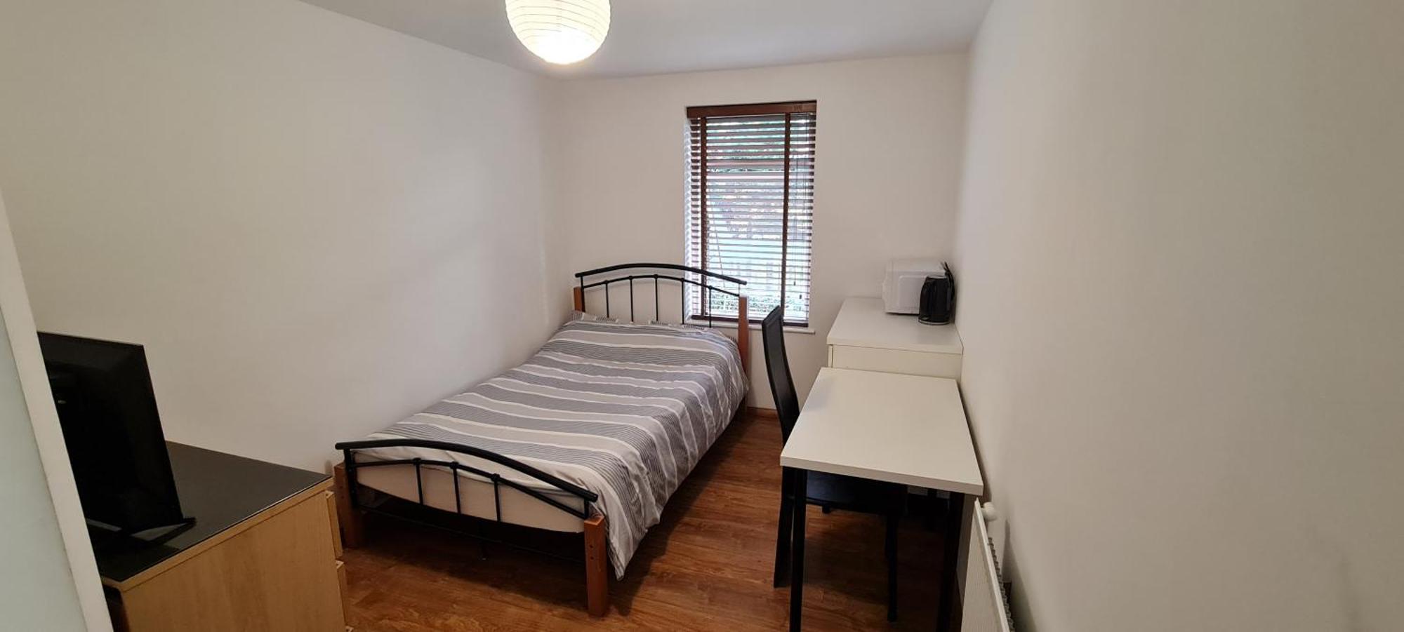 Luton, Lu3 Double Ensuite Room Luton  Szoba fotó