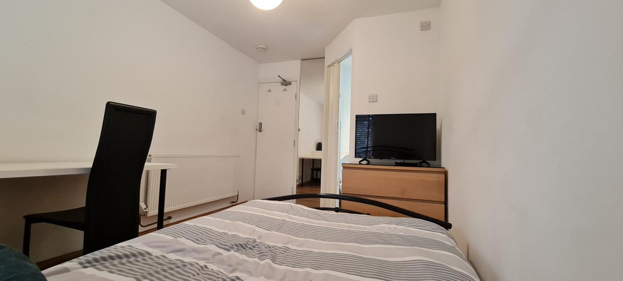 Luton, Lu3 Double Ensuite Room Luton  Kültér fotó
